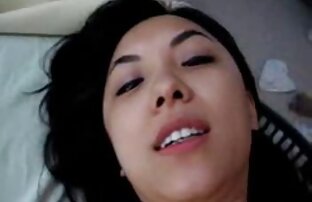 XXX 金髪のクーガーは、大きな黒檀のコックによって台所で犯され、彼のショットを取ります。 女性 専用 無料 エロ アニメ
