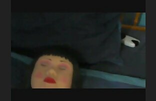 しぼ黒少女にを彼に彼女の母親のベッドとなります。 女性 専用 アダルト 無料 動画