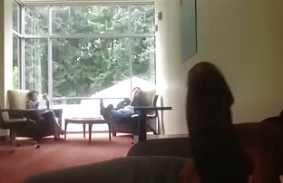 XXX 大きなブーティケルシモンローは、ひもの水着とお尻のプラグを身に着けています アダルト 動画 女性 専用